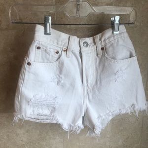 Levi’s high waisted white denim shorts